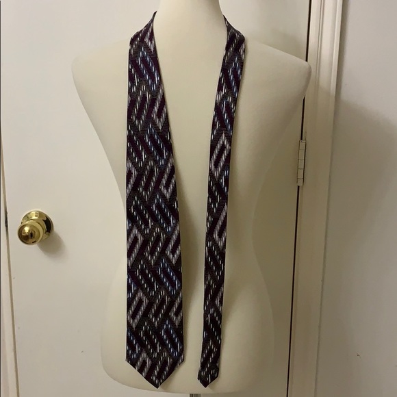 NWT JOHN CLARENDON Tie * All Silk * Italian - Picture 2 of 8